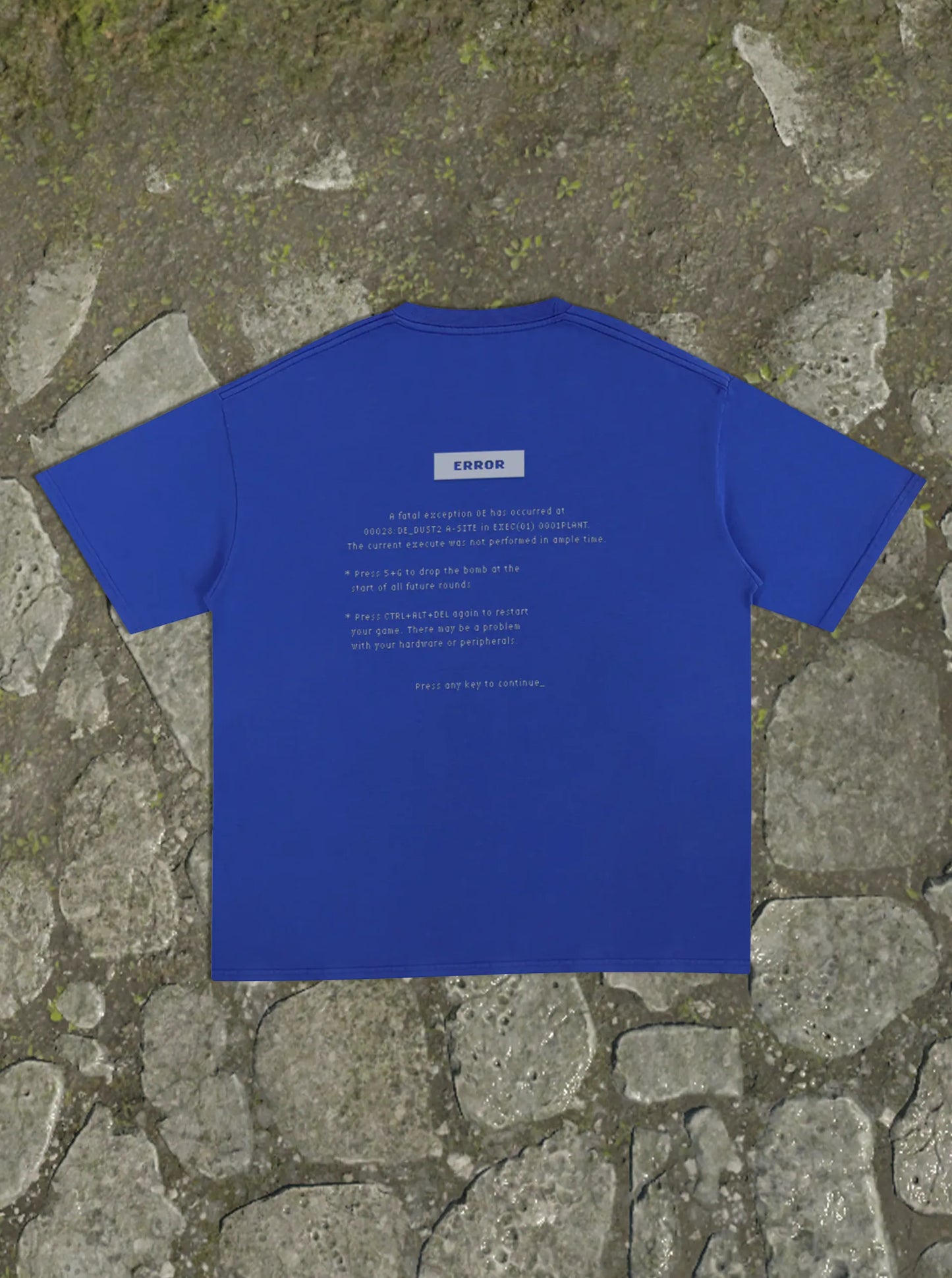 BLUE SCREEN RELAXED TEE