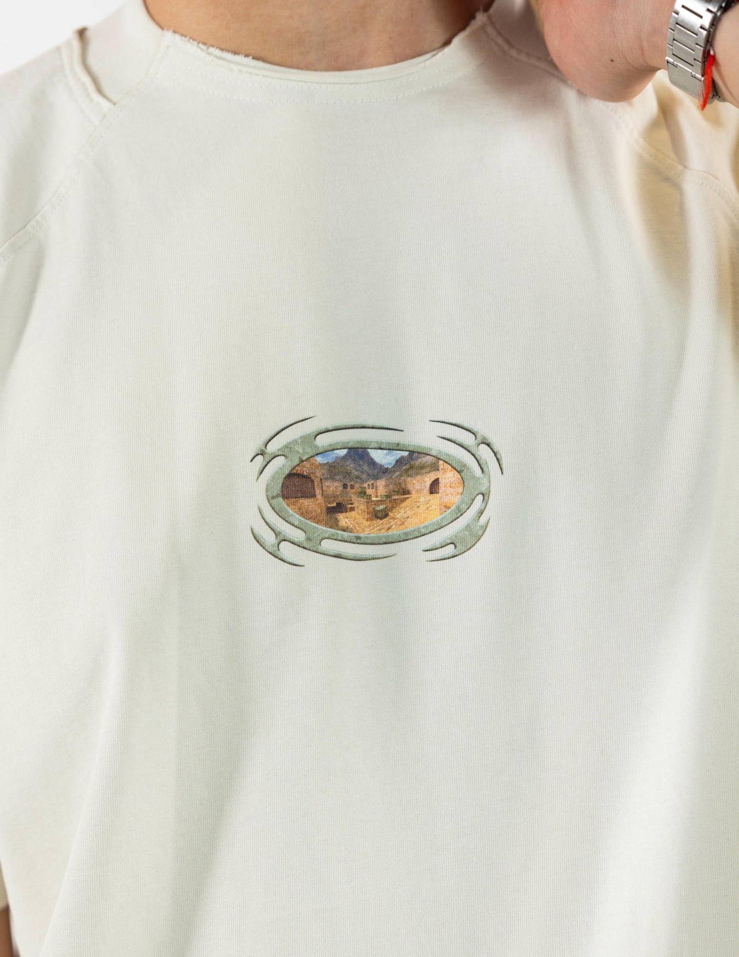 DE_DUST2 REGLAN TEE